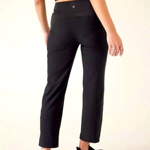 Women’s Athleta Fairway Golf pants size 16
